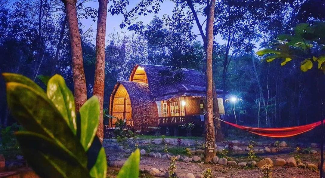 Etalauser Jungle Gate Ecoresort ブキットラワン エクステリア 写真