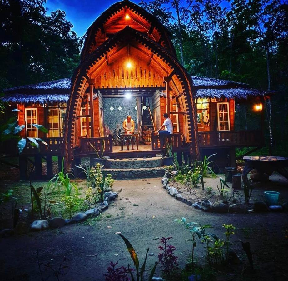 Etalauser Jungle Gate Ecoresort ブキットラワン エクステリア 写真