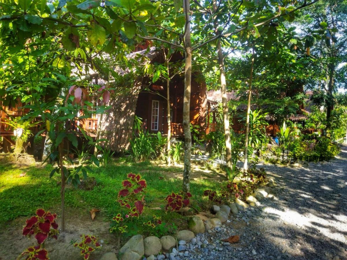 Etalauser Jungle Gate Ecoresort ブキットラワン エクステリア 写真